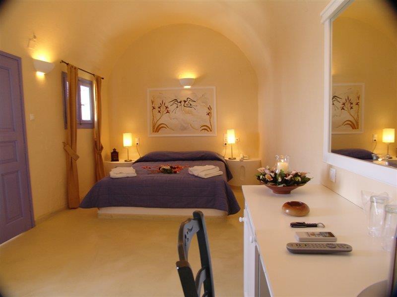 Cliff Side Suites Φηρά Εξωτερικό φωτογραφία